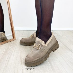 mocassini-in-camoscio-taupe-con-pelliccia-interna-de-caro-calzature-4