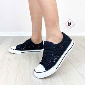 sneakers-nere-primaverili-estive-in-pizzo-de-caro-calzature-5