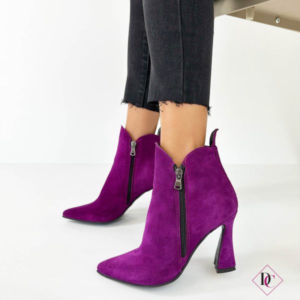 stivaletti-alti-moda-camoscio-viola-de-caro-calzature-3