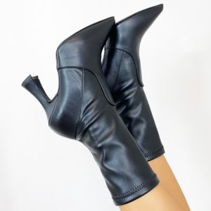 Tronchetto Antoine pelle elasticizzata e tacco a rocchetto