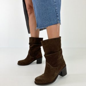 stivali-alla-caviglia-camoscio-testa-di-moro-de-caro-calzature-5