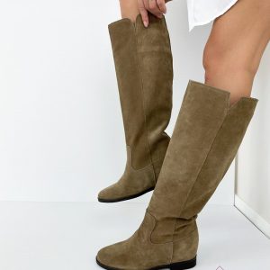 stivali-alti-camoscio-tortora-con-zeppa-interna-de-caro-calzature-5