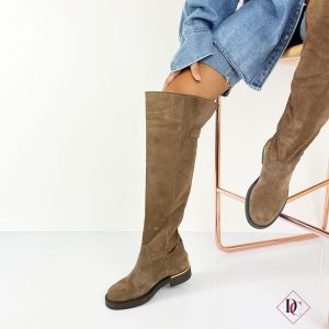 stivali-sopra-il-ginocchio-camoscio-caffe-tacco-basso-de-caro-calzature