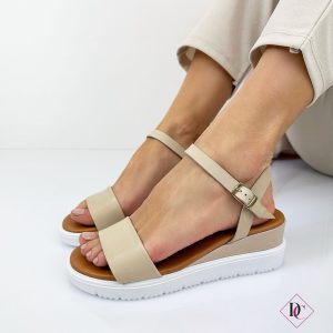sandali pelle biege con zeppa comoda giornaliera de caro calzature