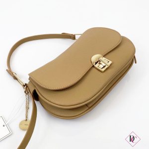 Borsa Cassady pochette elegante con dettagli oro e tracolla