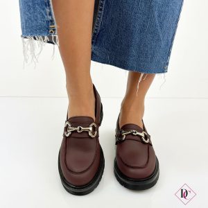 mocassini bordeaux eleganti vera pelle con fibbia oro de caro calzature 3