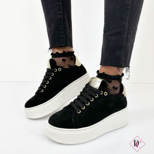 sneakers vera pelle camoscio nero con zeppa alta de caro calzature 2
