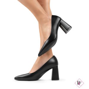 décolleté nere classiche a punta eco pelle tacco alto de caro calzature (1)