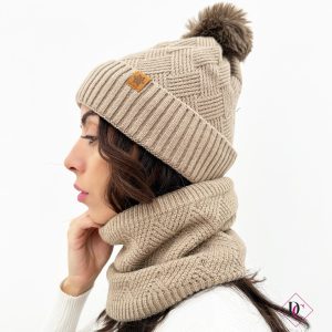 Coordinato cappello scaldacollo guanti khaki in lana de caro calzature 2