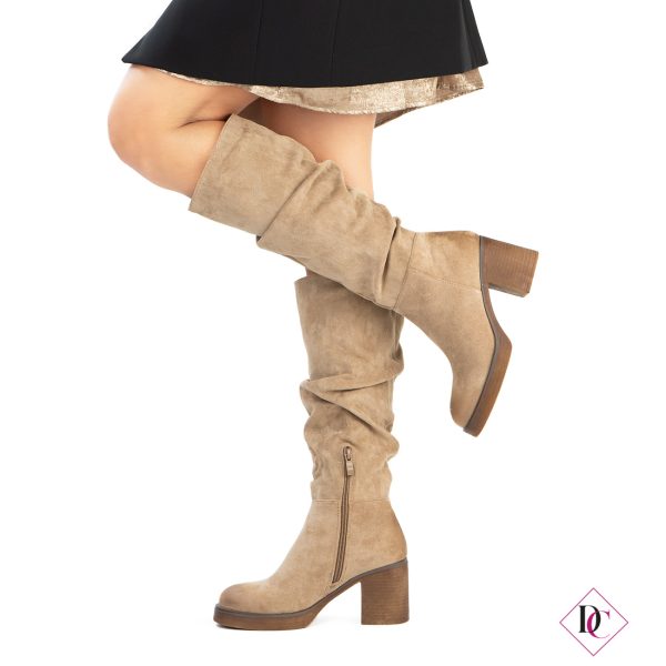 stivali scamosciati al polpaccio khaki tacco alto comodo de caro calzature (1)
