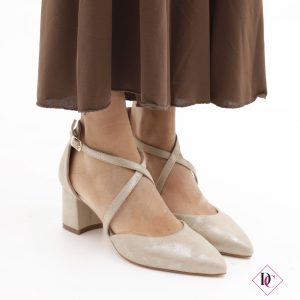 décolleté eleganti oro tacco basso comodo con cinturini de caro calzature 1