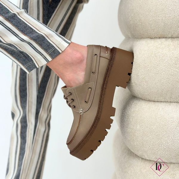 mocassini barca con tacco comodo khaki de caro calzature (5)