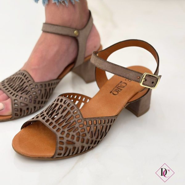 sandali tortora vera pelle fatti a mano tacco comodo de caro calzature (6)